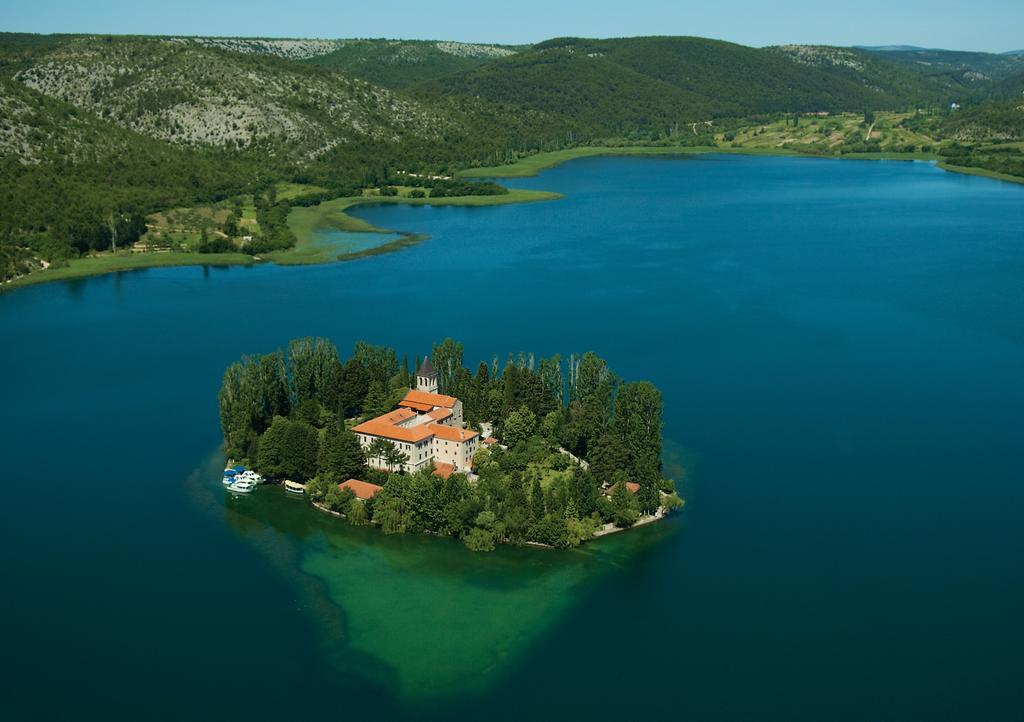 Apartments Village Lozovac Εξωτερικό φωτογραφία